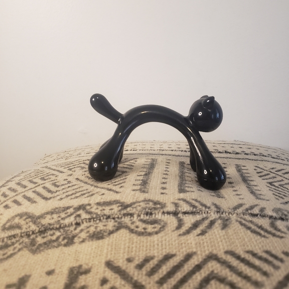 3 for $8 Cat Manual Massager - Picture 3 of 6